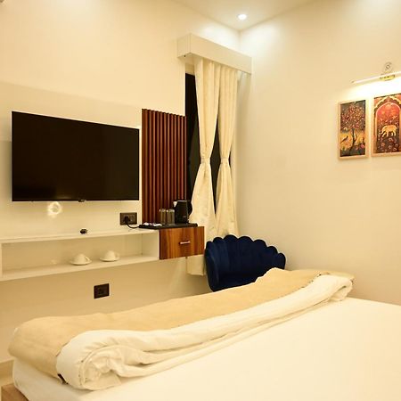 Hotel Vedic Inn Faizabad Экстерьер фото